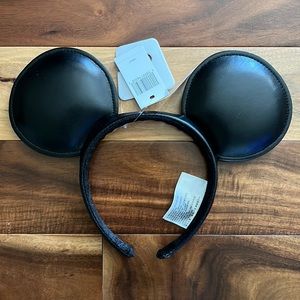 New with tags, Disney, Mickey ears, imitation, leather